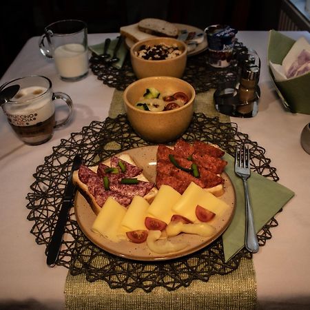 Bed and Breakfast Katalinkert Panzio Дьєр Екстер'єр фото