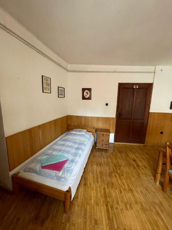 Bed and Breakfast Katalinkert Panzio Дьєр Екстер'єр фото