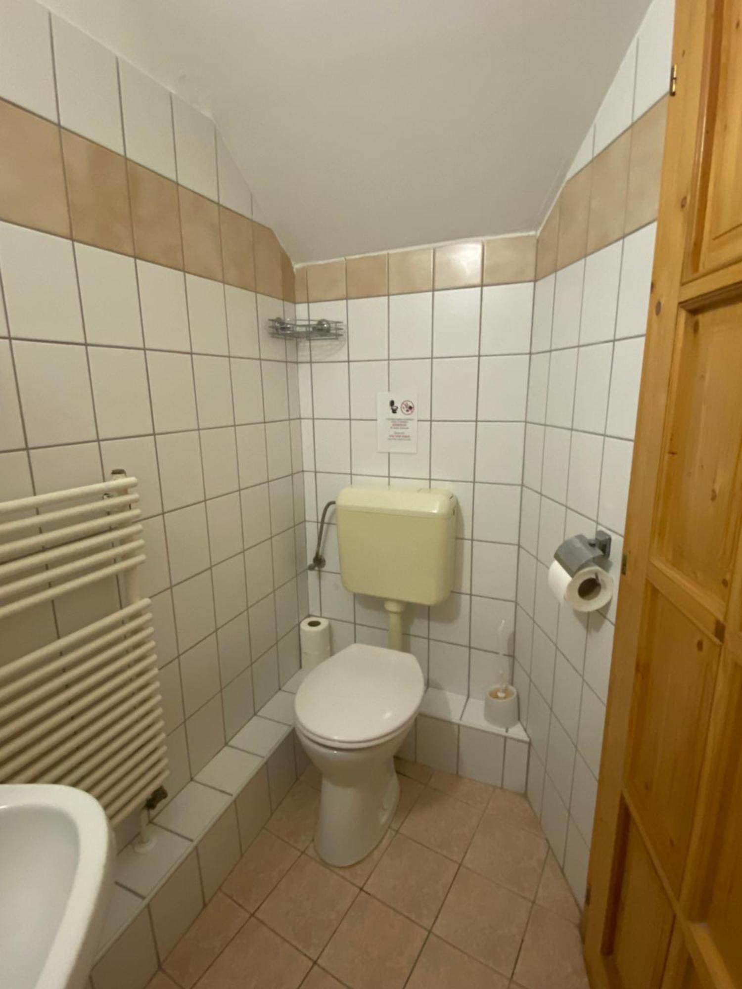 Bed and Breakfast Katalinkert Panzio Дьєр Екстер'єр фото